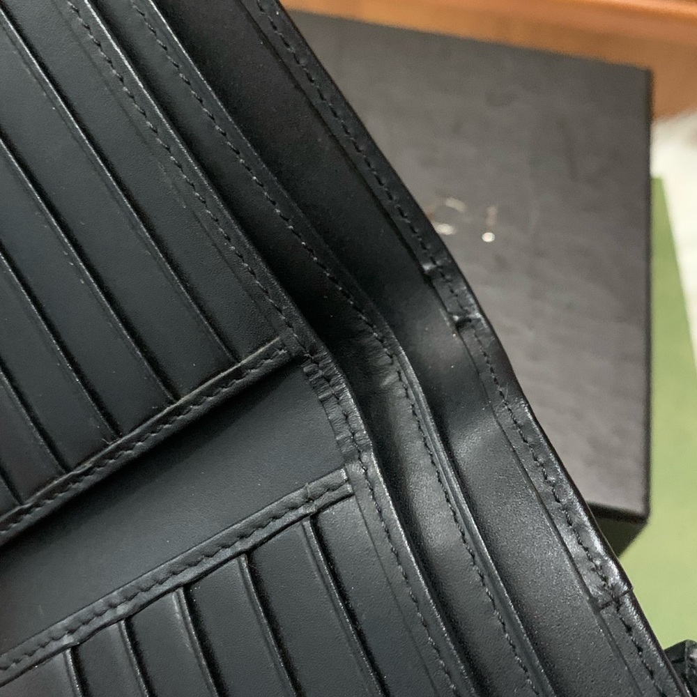 Sold❌Vintage Vibes - Gucci Denim/Canvas Compact Wallet🔶